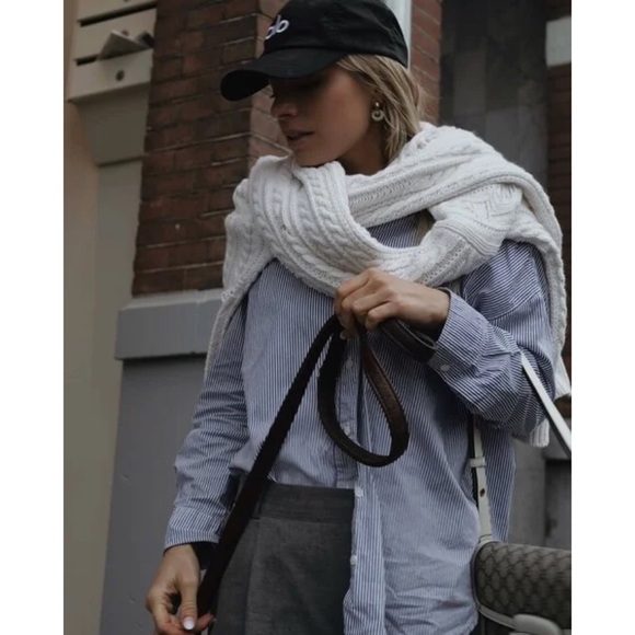 Alo Yoga Off-Duty Cap Black/White - Picture 13 of 16